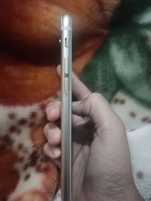 iphone 6s without battery 1