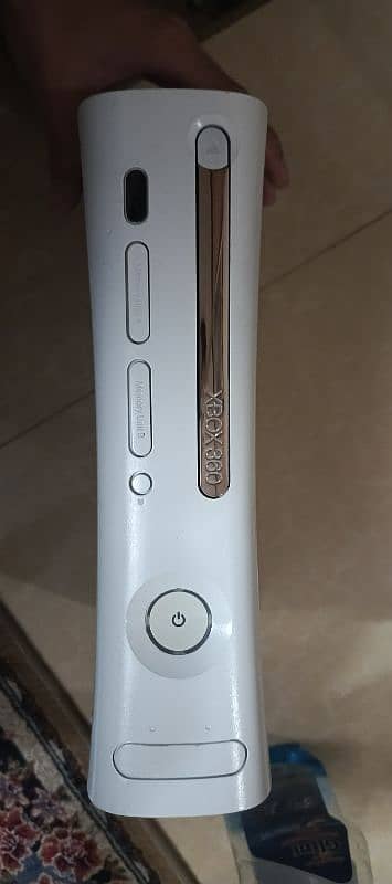 Xbox 360 with kinect sensor 1