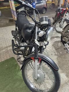 Suzuki gs 150