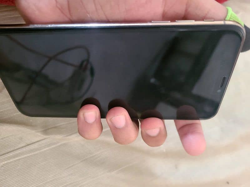 iphone xs max 256 nonpta 7