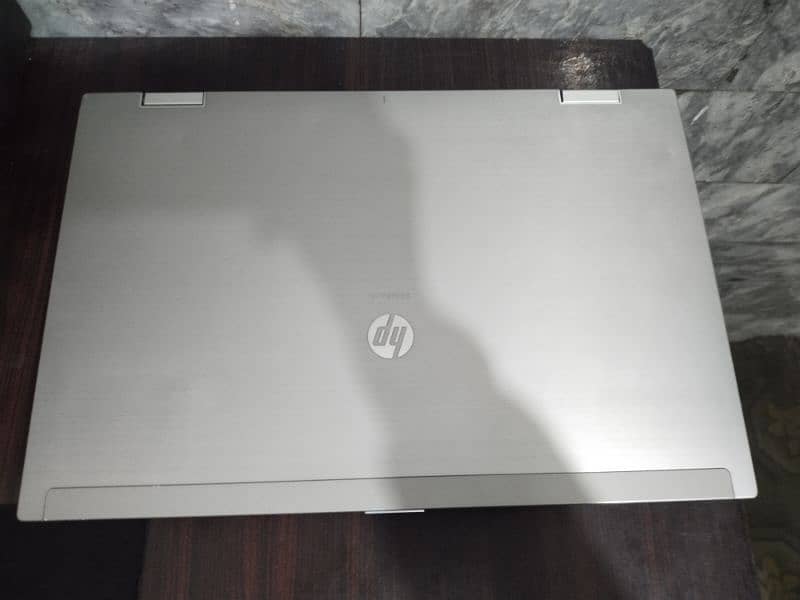 HP i5 EliteBook 8540p 5