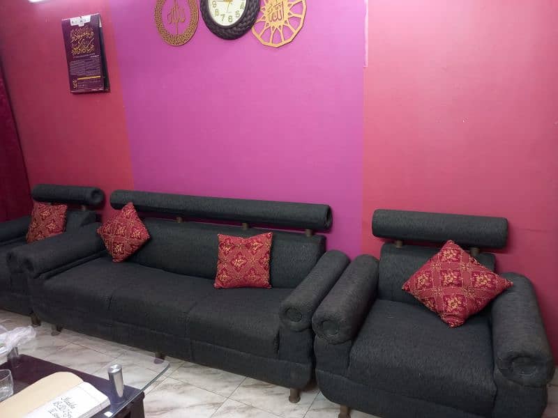 Sofa set for sale 0