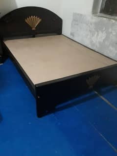 wooden bed good condition