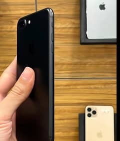 iphone 7plus pta 128 gb delivery all pakistan available