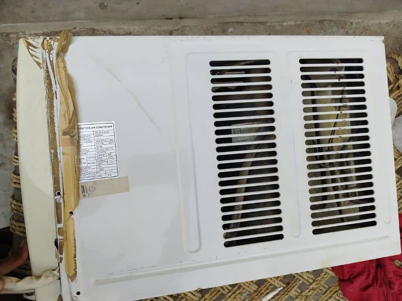 Gree DC inverter AC  minor used 2