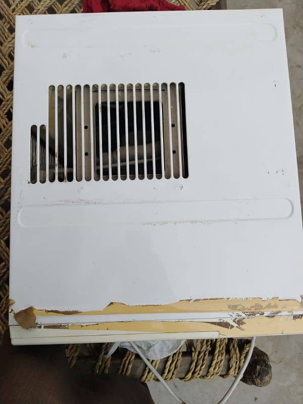 Gree DC inverter AC  minor used 3