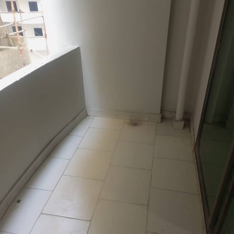 LEASED FLAT DANIYAL TOWER 9