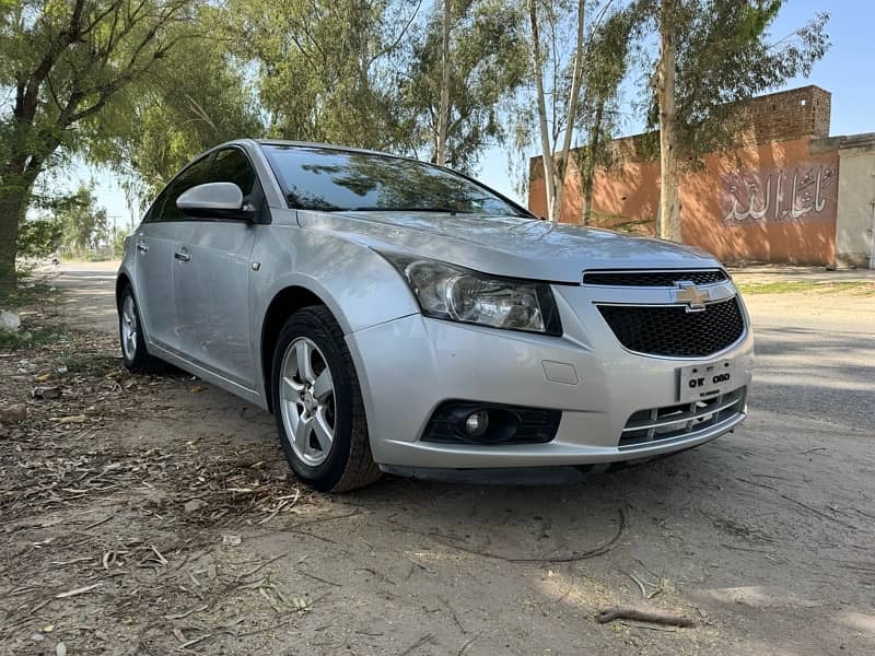 Chevrolet Cruze 2010 For Sale / Exchange 0