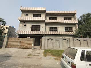 1 kanal triple storey gray structure for sale each floor 2 portion 1