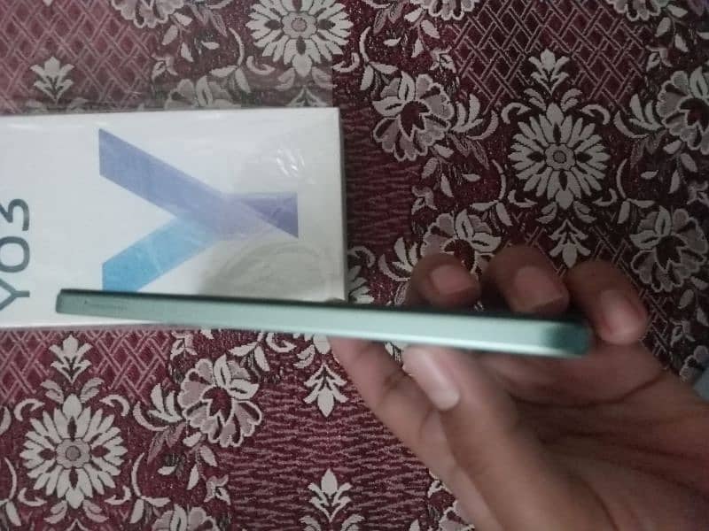 Vivo y03 used like new 3