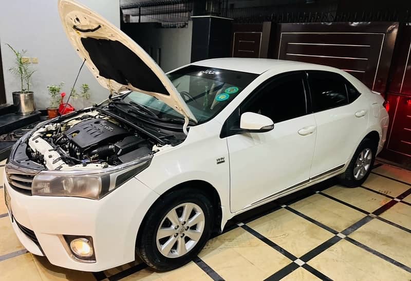 Toyota Corolla Altis 2017 6