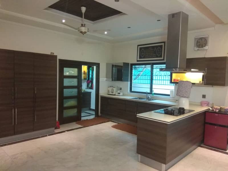 1 Kanal New Design Super Out House Prime Hot For Sale dha Phase3 14