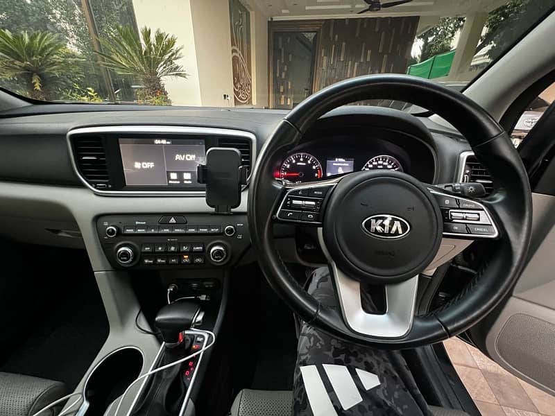 KIA Sportage 2022 10