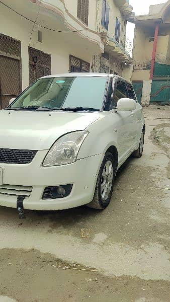 Suzuki Swift 2011 1