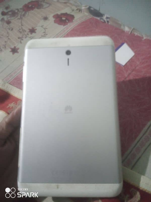 Huawei tablate for sale urgent 4