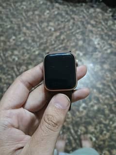 apple watch series 5 40 mm  just watch