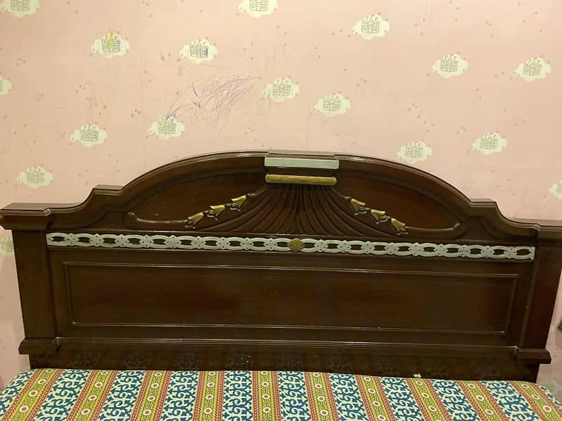 wooden bed 2