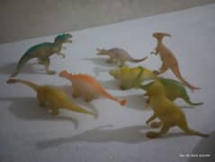 8 pieces dinosaur action figure almost new condition