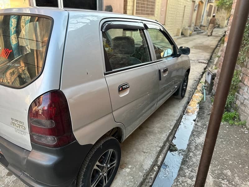 Suzuki Alto 2011 1