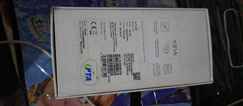 Vivo Y21A with Box 4  64 1