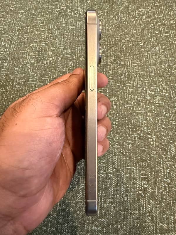 iPhone 15 Pro Max 256GB NATURAL TITANIUM PTA 2