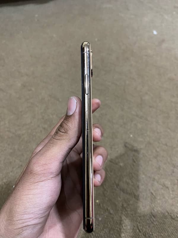 iphone xs max 256gb Golden Colour Exchange possible with cash 7