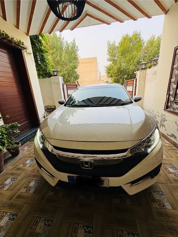 Honda Civic Oriel 2017 1