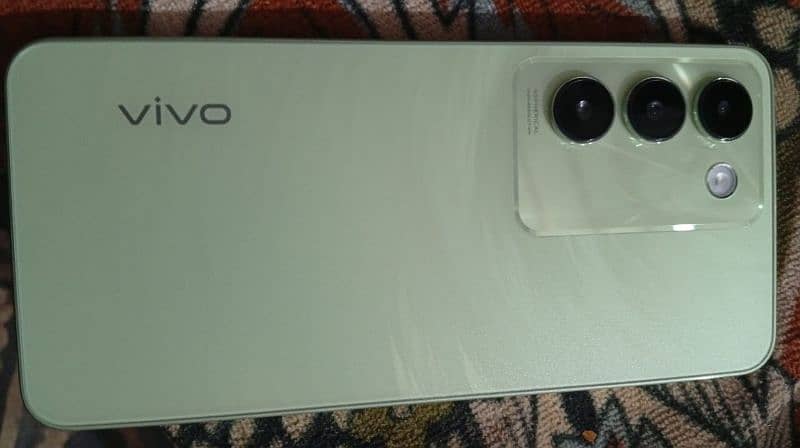 vivo y100 8+8 256 4