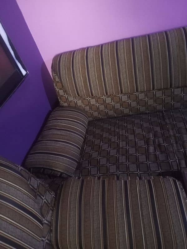 5 seater sofa set used like new 0