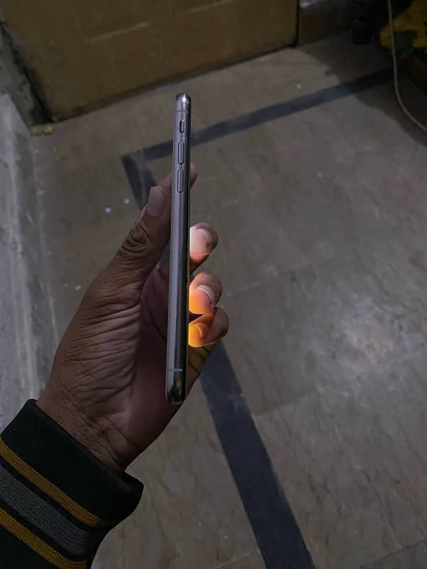 i phone xs pta proved 0