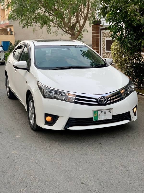 Toyota Altis Grande 2015 0