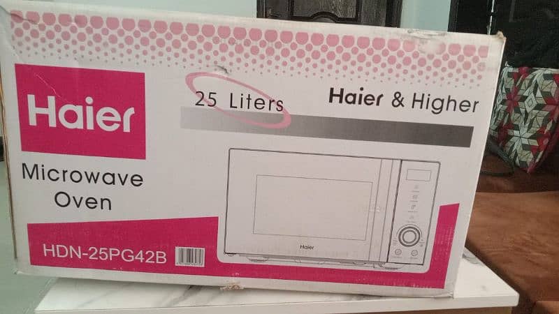 Haier microwave 25 litter box pack 0