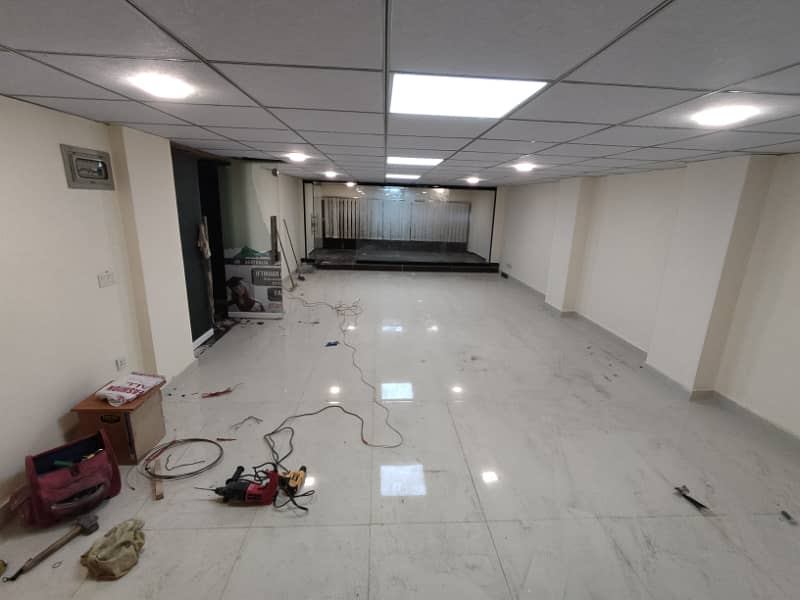 Blue Area 800 Sqft Renovated Office For Rent 1