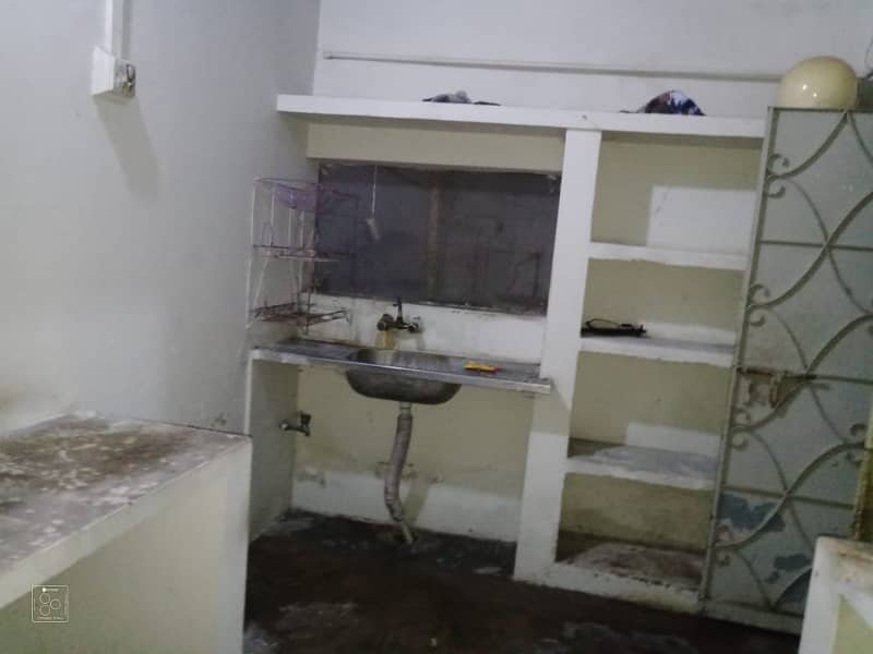 3 bed DD Portion 240 Yrd For Rent In Malir Near jamia millia road 10