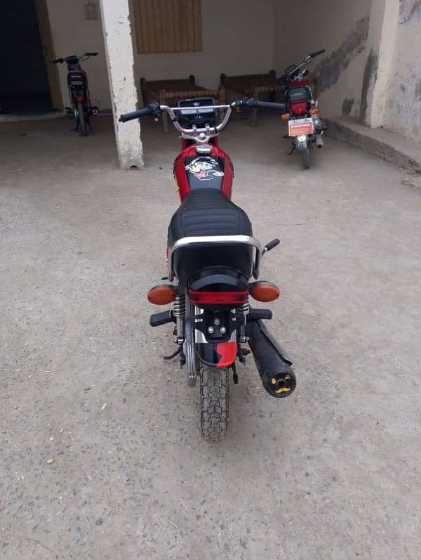 Honda motorcycle available for sale 4