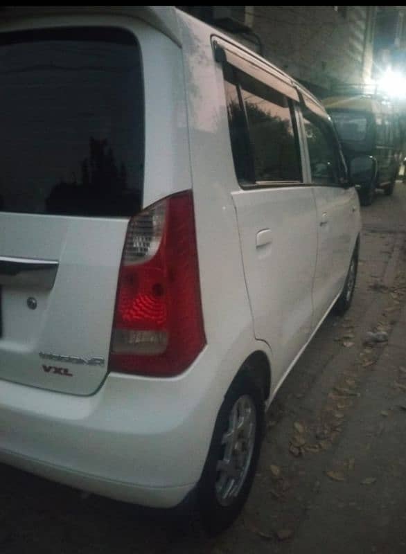 Suzuki Wagon R 2019 8