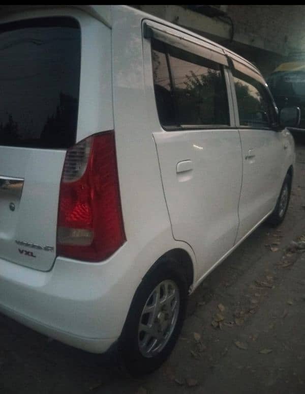 Suzuki Wagon R 2019 12