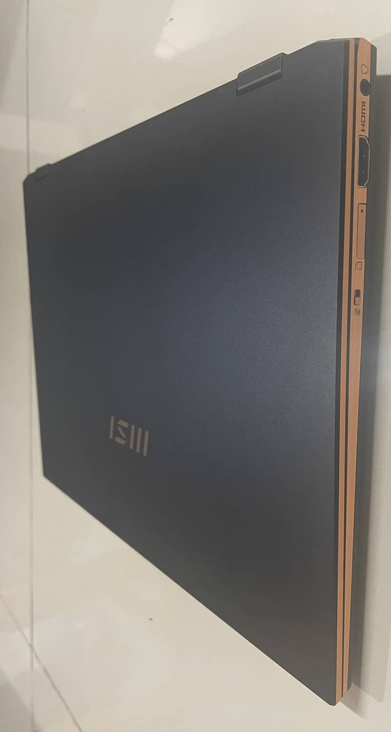 Summit E13 Flip Evo (2023) - Touch - Intel 13th Gen - 32 GB, 1TB SSD 3