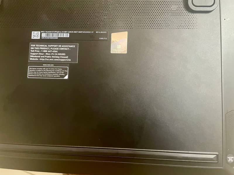 Summit E13 Flip Evo (2023) - Touch - Intel 13th Gen - 32 GB, 1TB SSD 4