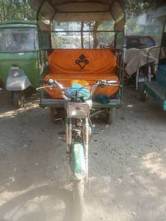 united100cc 6seater