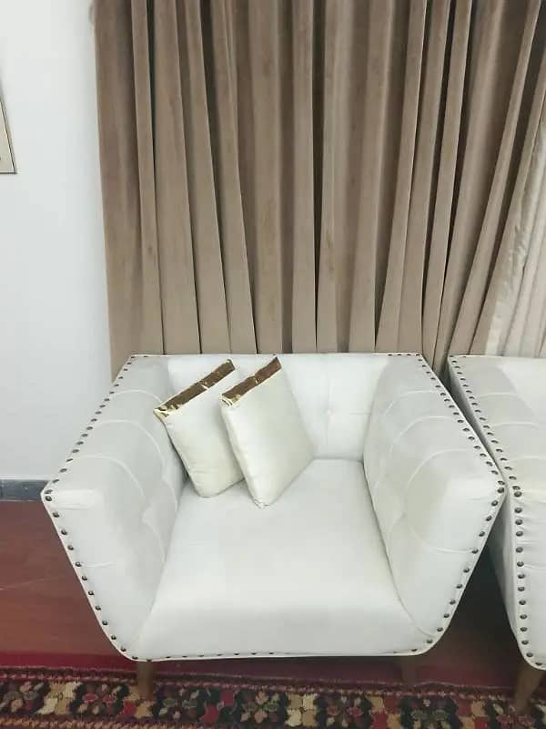 7 seven SEATER TURKISH SOFA SET / white wooden sofa set for sell 3