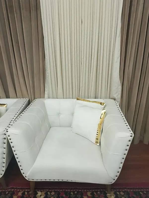 7 seven SEATER TURKISH SOFA SET / white wooden sofa set for sell 7