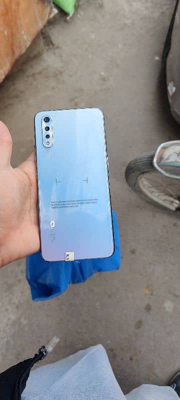 vivo s1 1