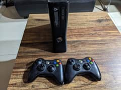 Xbox 360 Slim & 2 original controller & 100 Games