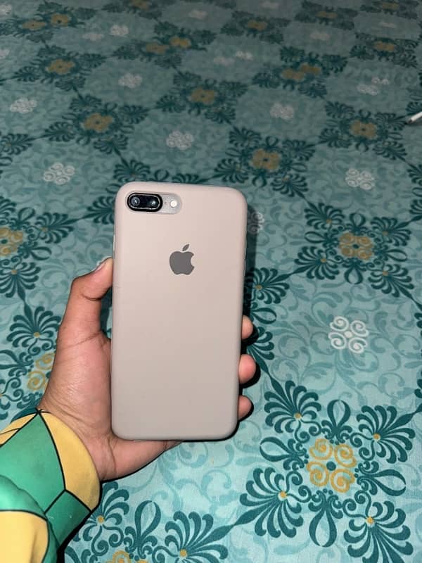 iPhone 7 Plus 128 pta 8