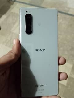 Sony Xperia 5