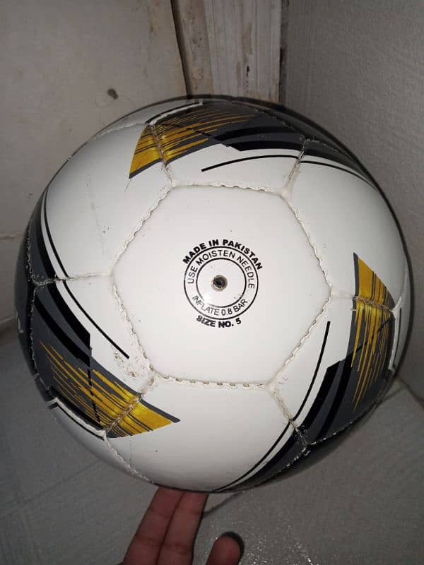 Deliverable Football for sale high quality. Not a scam. 4