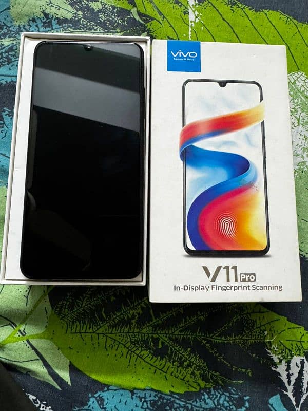 vivo v11pro 6/128 0