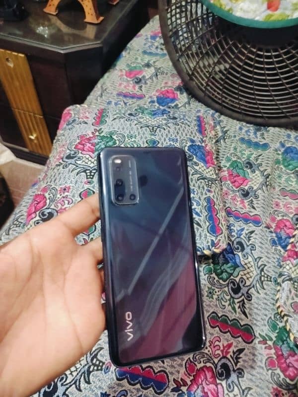 vivo v19 6