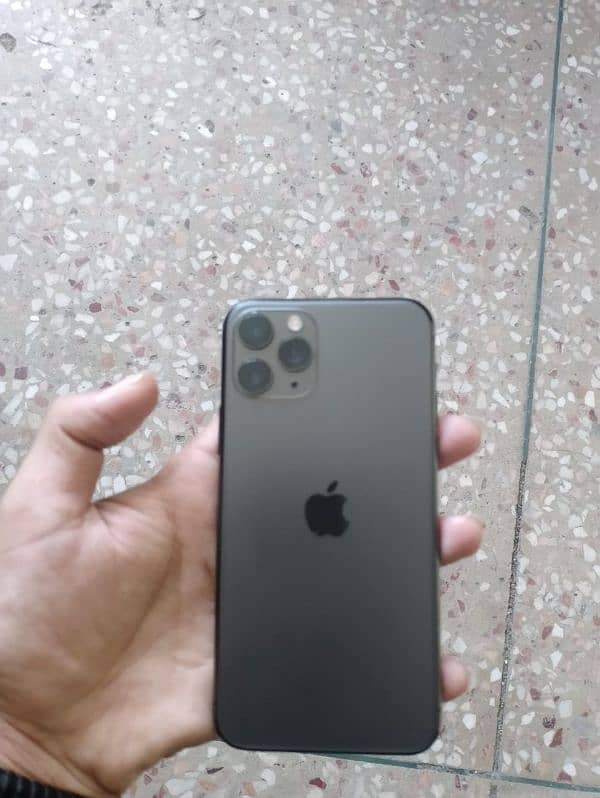 iphone 11pro 64gb 0